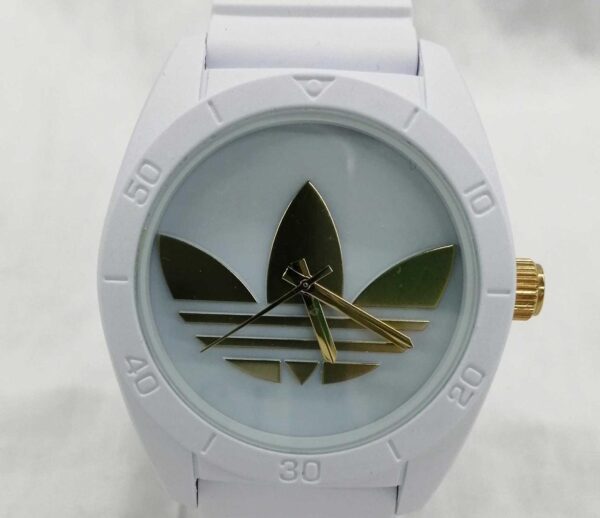 Relógio Adidas Sport New Age Branco e Dourado a prova dagua